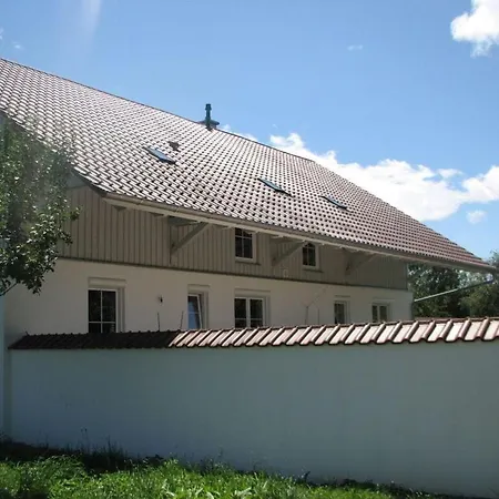 Holiday Chapel *